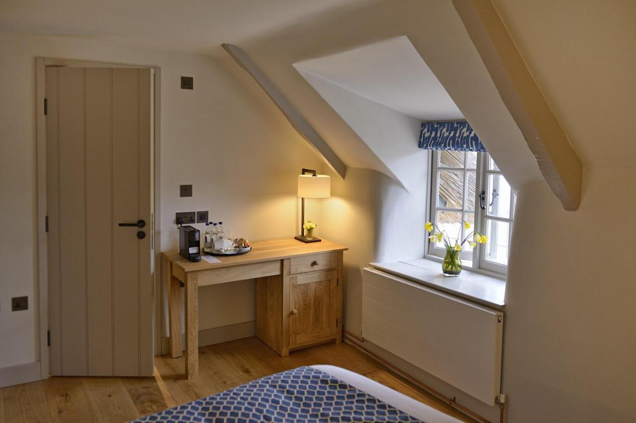 Ring Of Bells Hotel North Bovey Szoba fotó