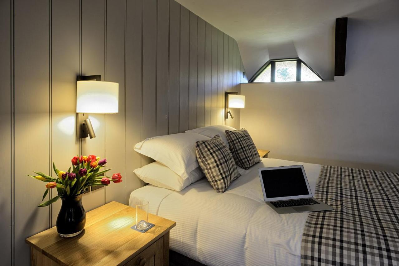 Ring Of Bells Hotel North Bovey Szoba fotó